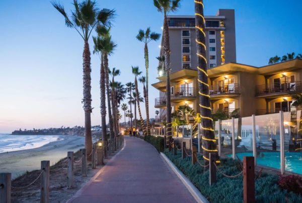 Pacific Terrace Hotel